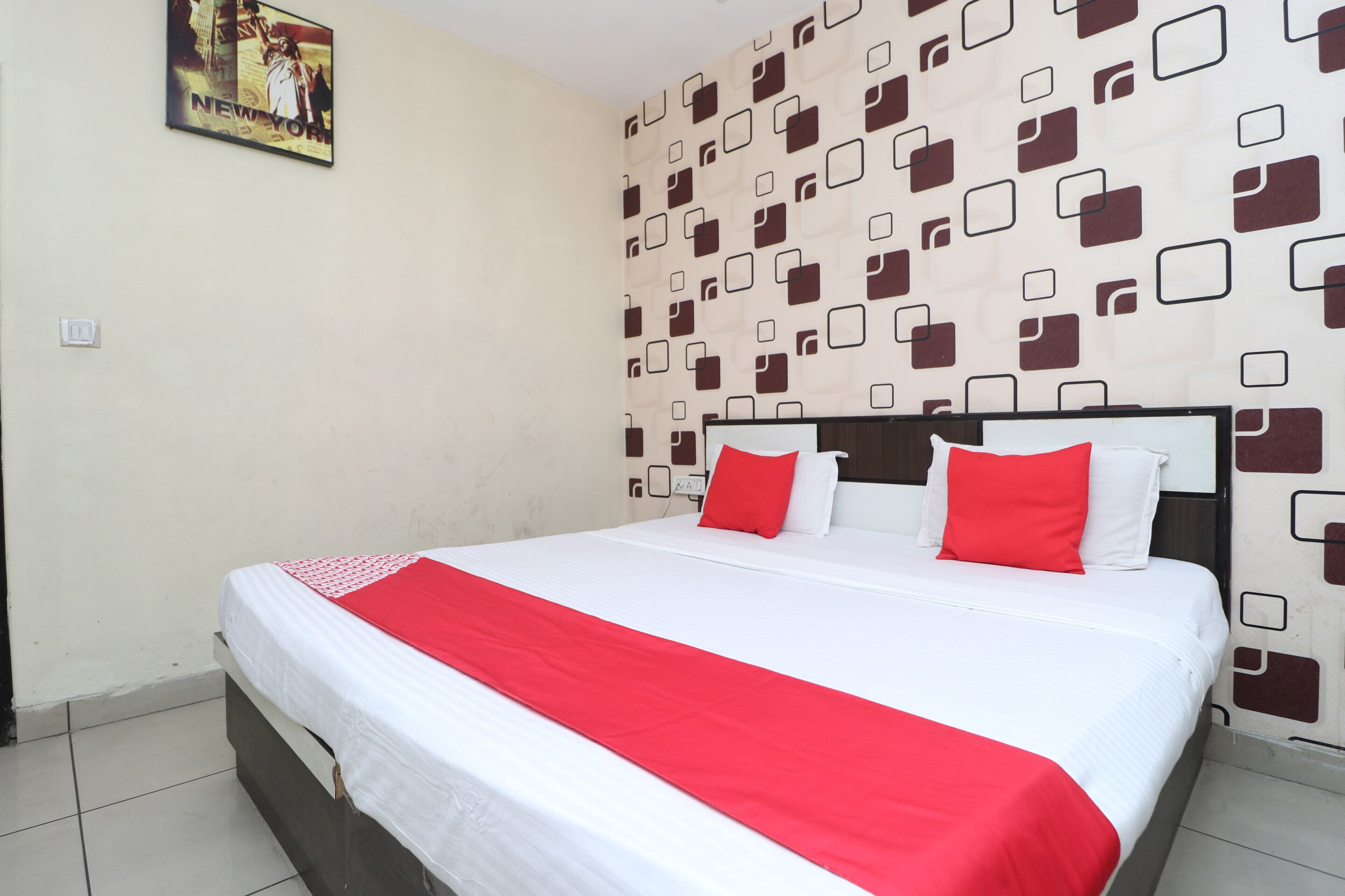 Oyo 36231 Hotel New York Inn Jalandhar Hotel 𝐏𝐡𝐨𝐭𝐨𝐬 - 