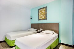 OYO 3345 Ocean View Hotel, Sinjai