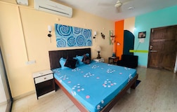 Delux Apartment - Pool view ( No access to pool )