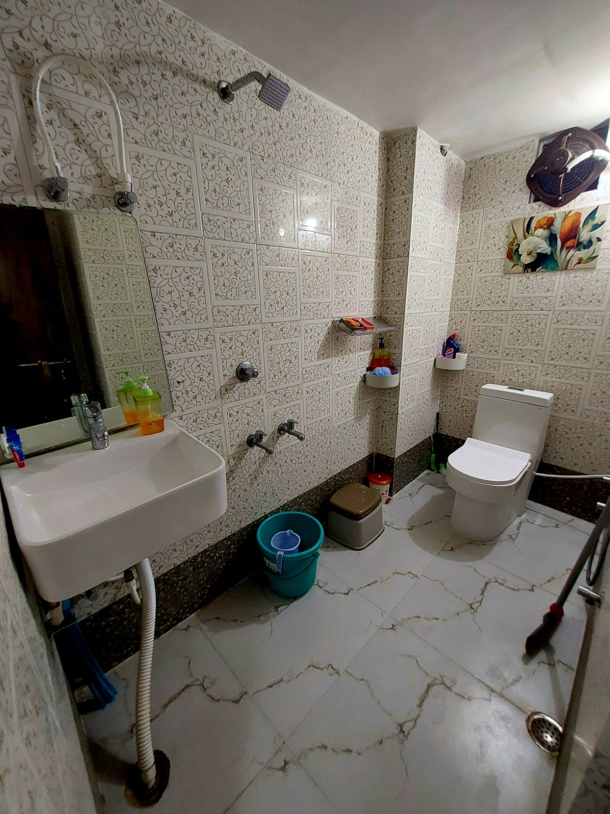 HomeStay at Ram Sadan - Tap to explore photos