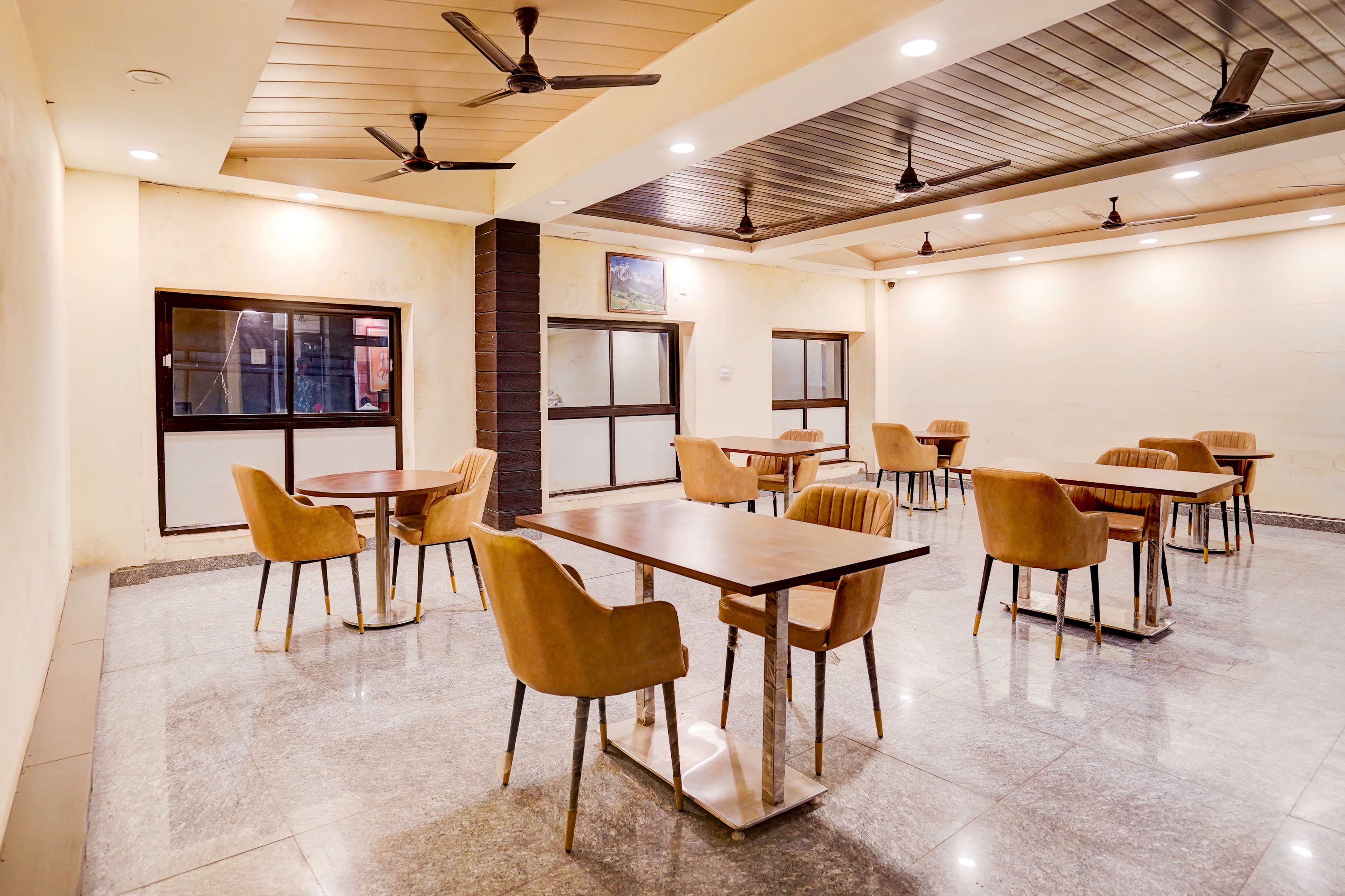 Hotel O Ajmer Heritage - Tap to explore photos