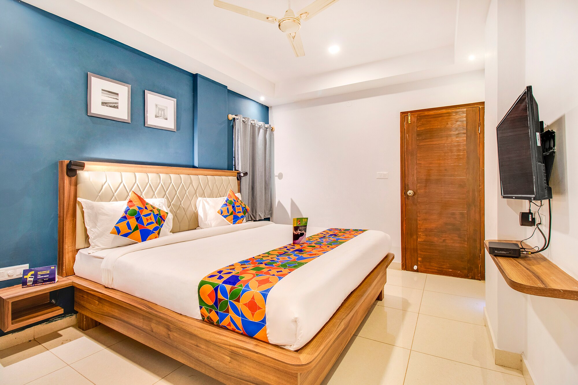 FabHotel The Sun Suites - Yelahanka - Tap to explore photos