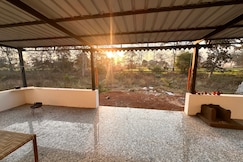 The Palm House, Durg