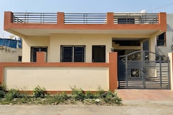 Yashodham 4BHK Peaceful Homestay, Gurgaon