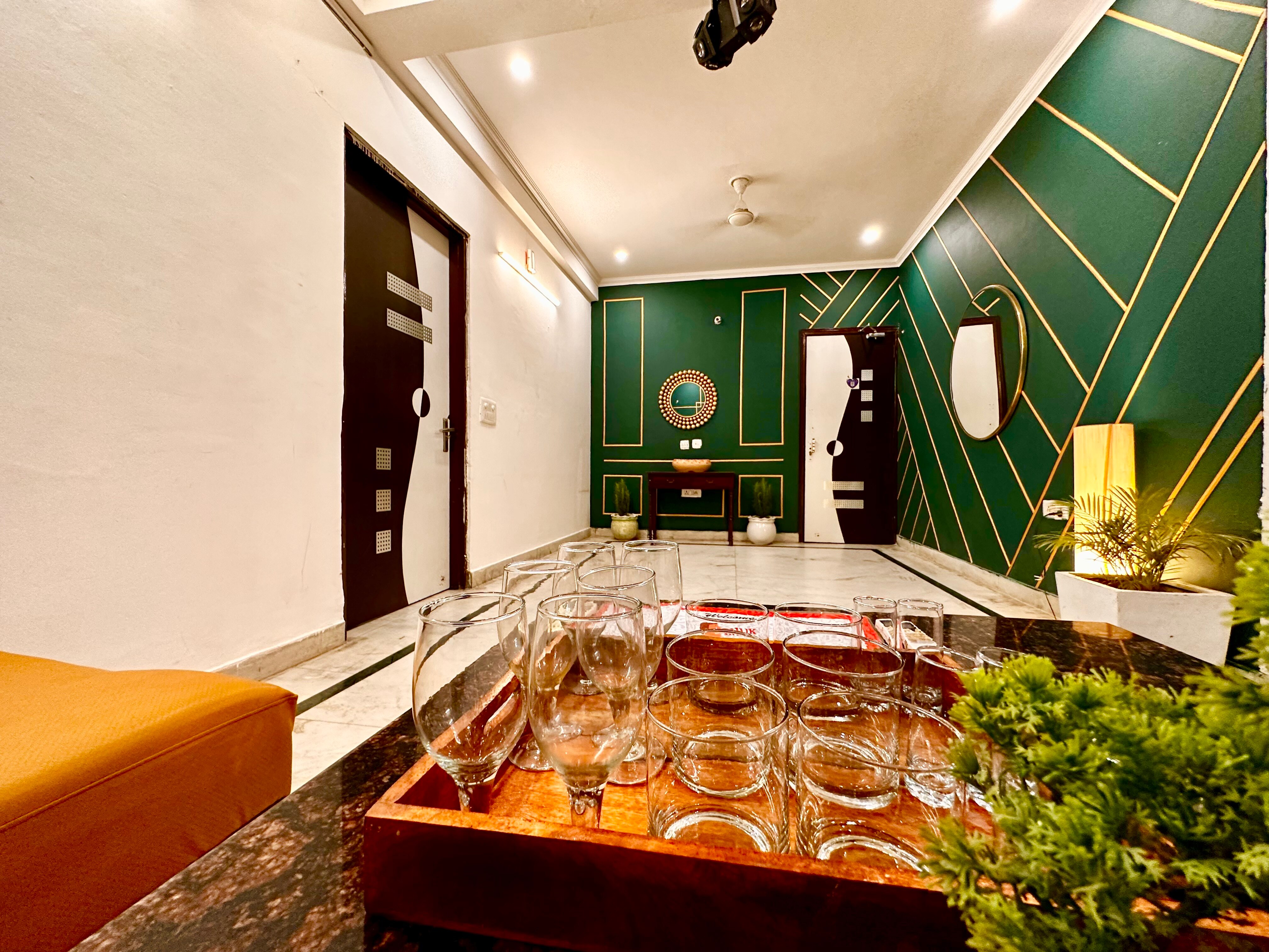 Instay 1525 | 2BHK Apt and Private Theatre/ 3BHK Apt - Tap to explore photos