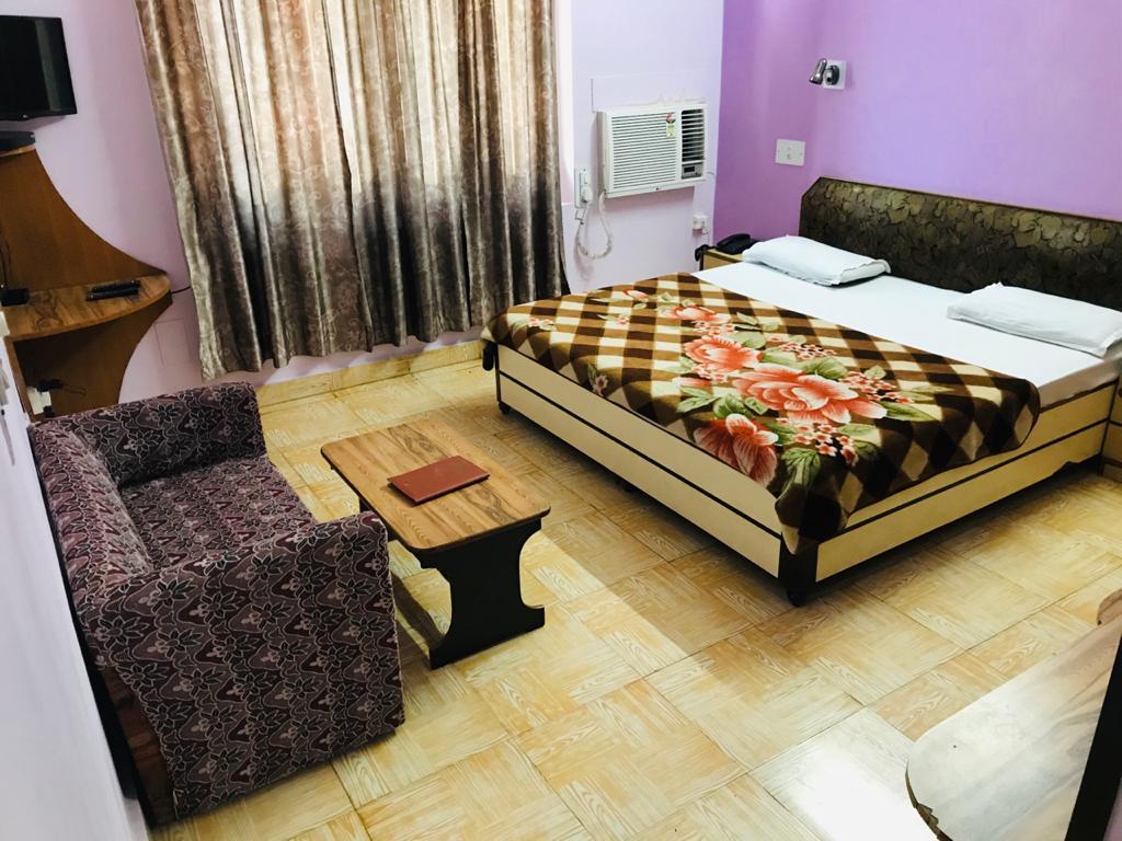 Hotel Mata Vaishno Devi And Pooja Restaurant Jwalamukhi Inr