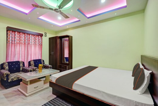 Hotel O Maa Bharati
