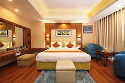 HoteL Gross Plaza Near Delhi Airport, Delhi