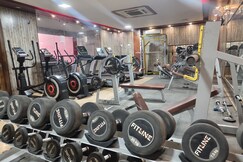 Stay Perfect, Azamgarh