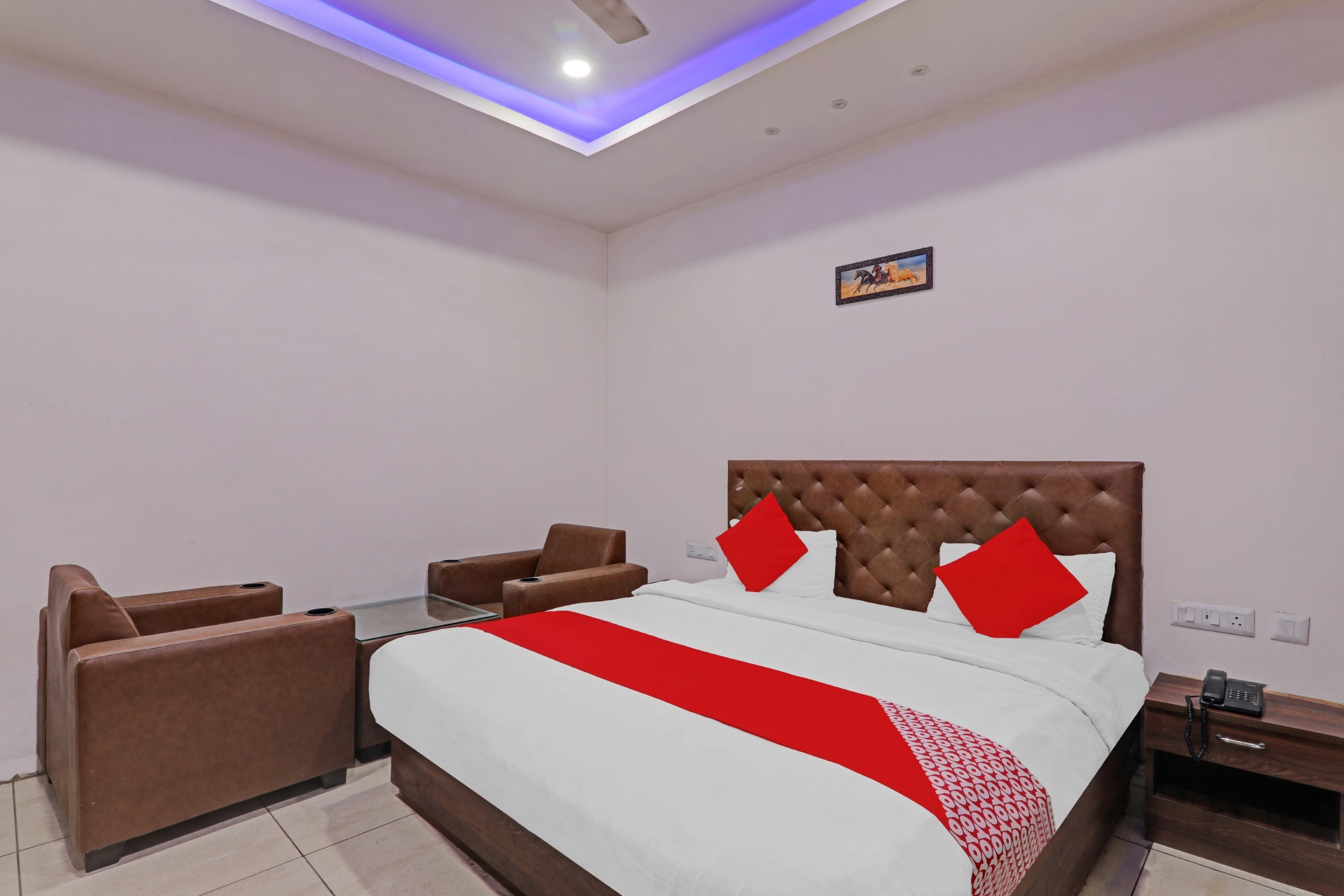 Hotel O Satya Shiv Inn - Tap to explore photos