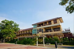 Suphan Lake Hometel, Bangkok