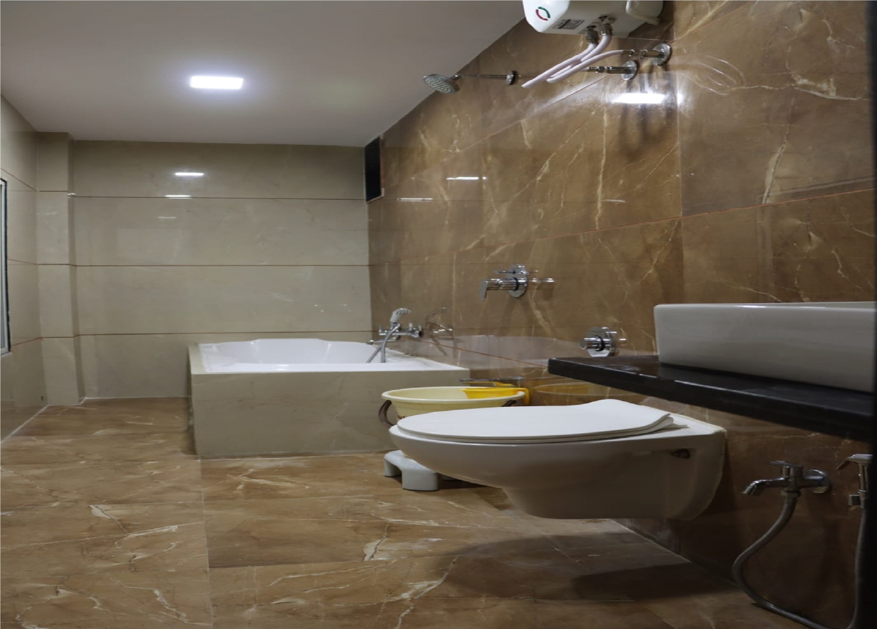 Hotel Legend Modasa - Tap to explore photos