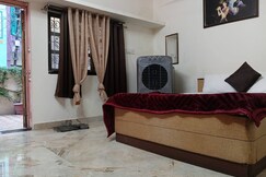 Atharv Homestay Ground Floor Near Mahakal Temple, Ujjain
