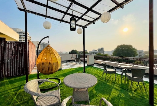 Olive Service Apartments - Golf Course Road