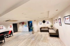 Golden Residency, Punjabi Bagh, Delhi, Delhi