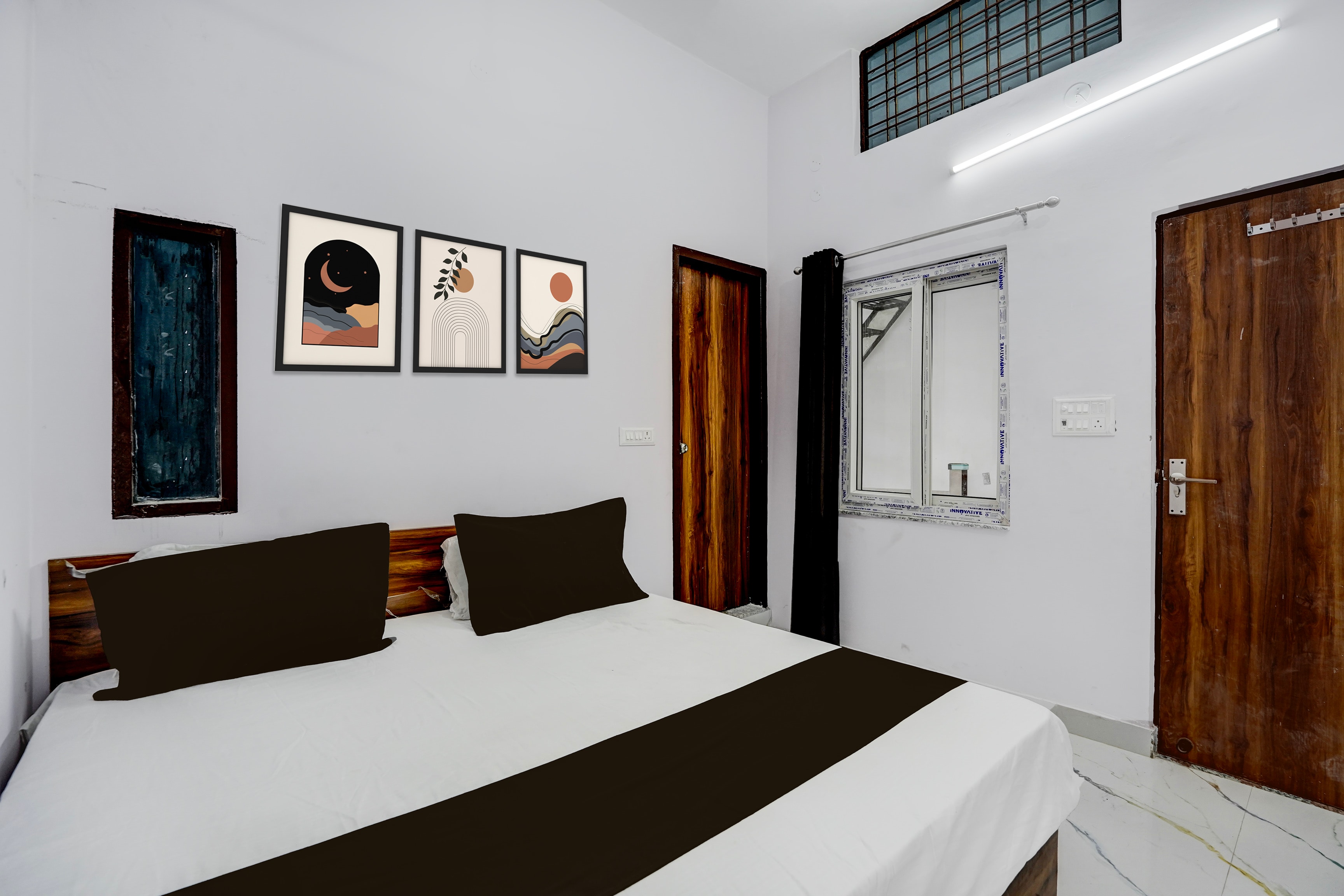 HOTEL O VIP HILL HOMESTAY - Tap to explore photos