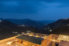 Skyline Serenade Hill view, Chail