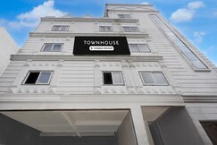 Townhouse Varanasi Railway Station, Varanasi