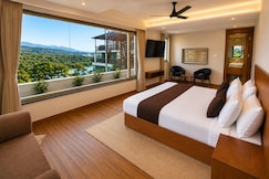 Hotel The Montara near Ganga Ghat, Rishikesh