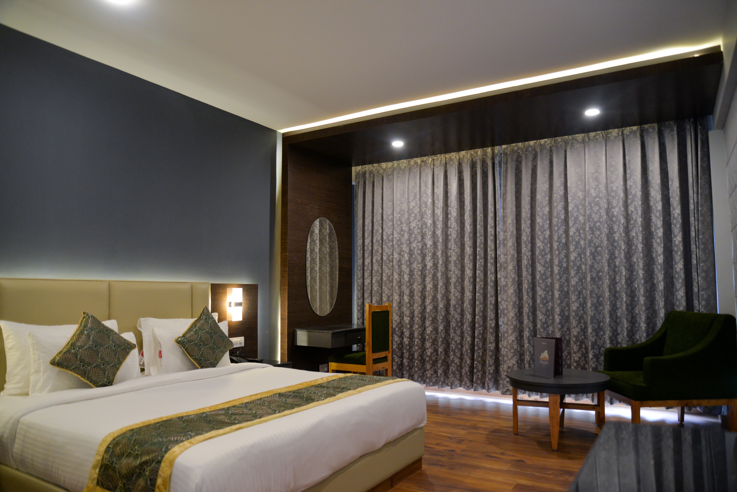 The Khar (Centrally heated with Air-Conditioning) - Tap to explore photos