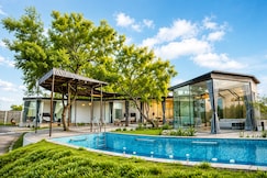 Crystle House 4BHK Pool Hyderabad, Sangareddy