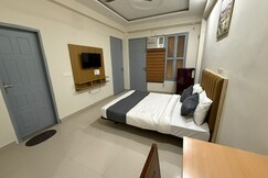 Cloud Bay Hotels - Sector 69, Gurgaon