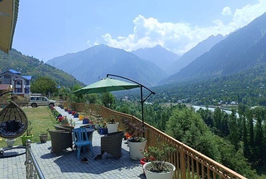 Royale Peaks