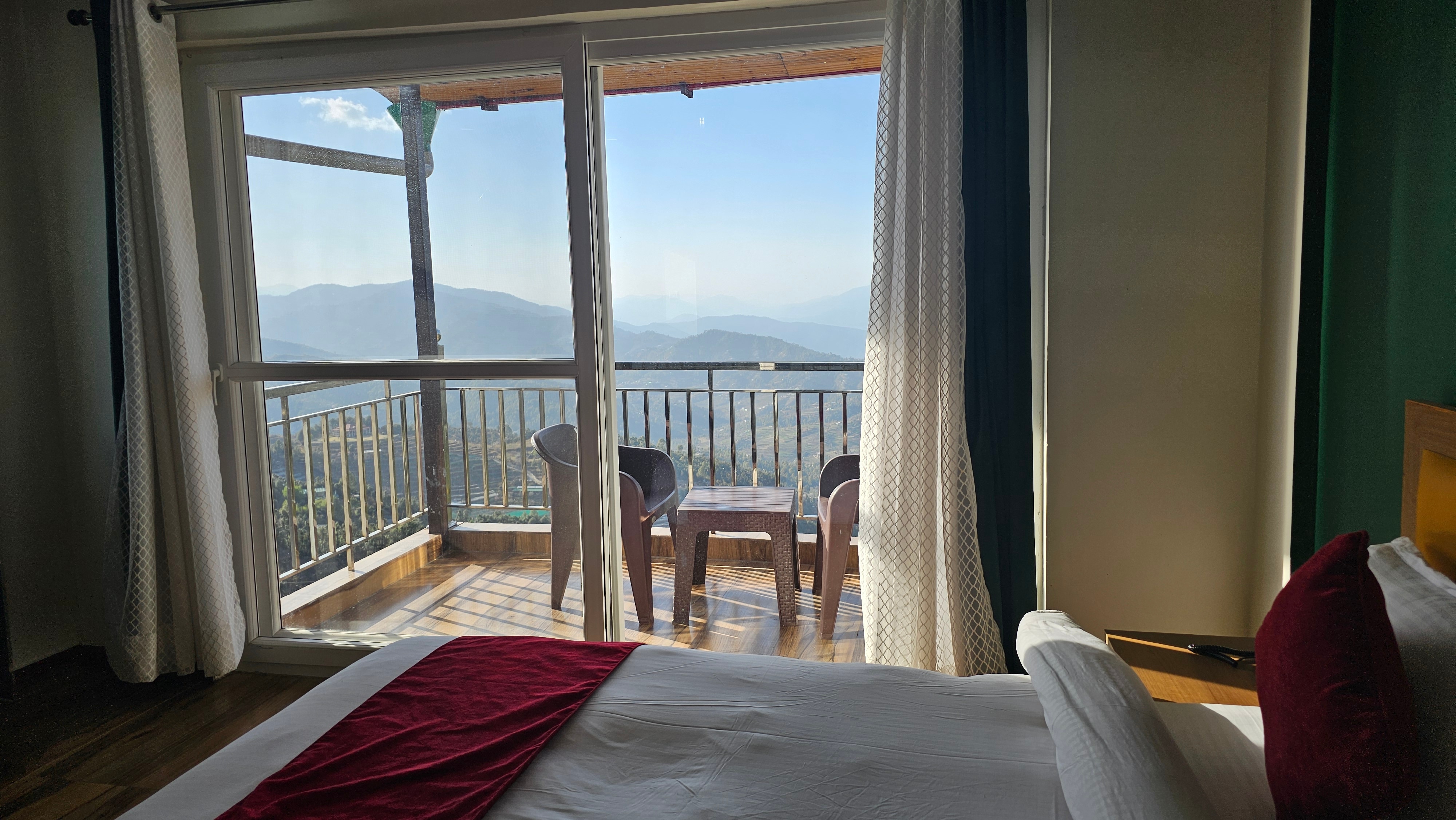 Mukteshwar Treat Resort - Tap to explore photos