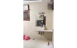Modern Private Room for Short Trip Corporate Stay