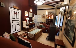 Falconer's Floor - Lounge
