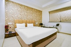 Hotel O Knight Blue, Nagpur