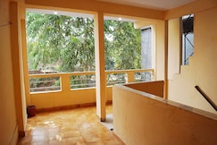 Hotel Galaxy, Kanpur