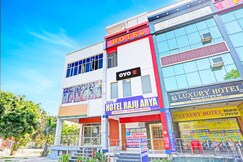 Hotel O Raju Arya, Rohtak