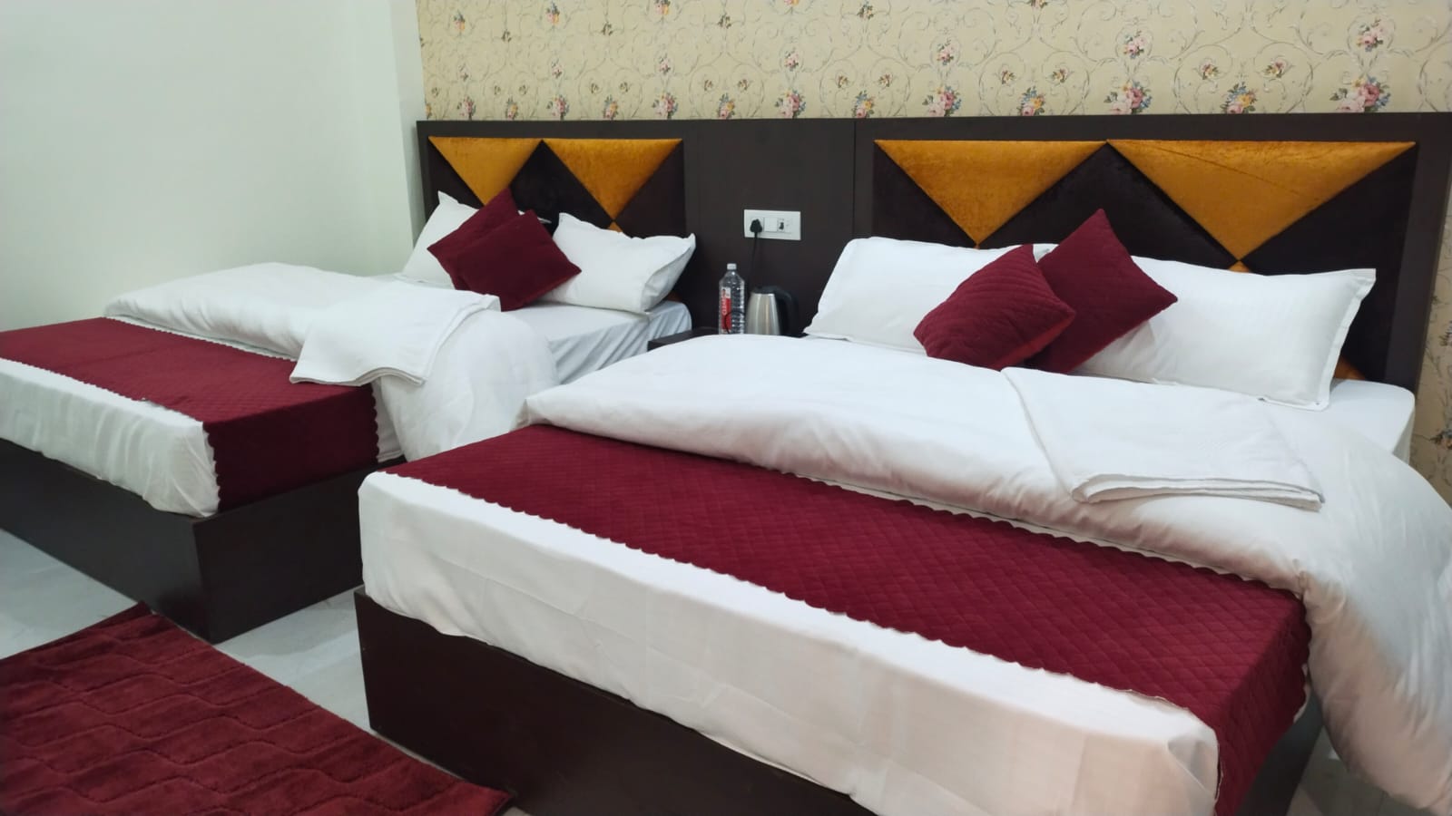 HOTEL RAMAYANAM PALACE - Tap to explore photos