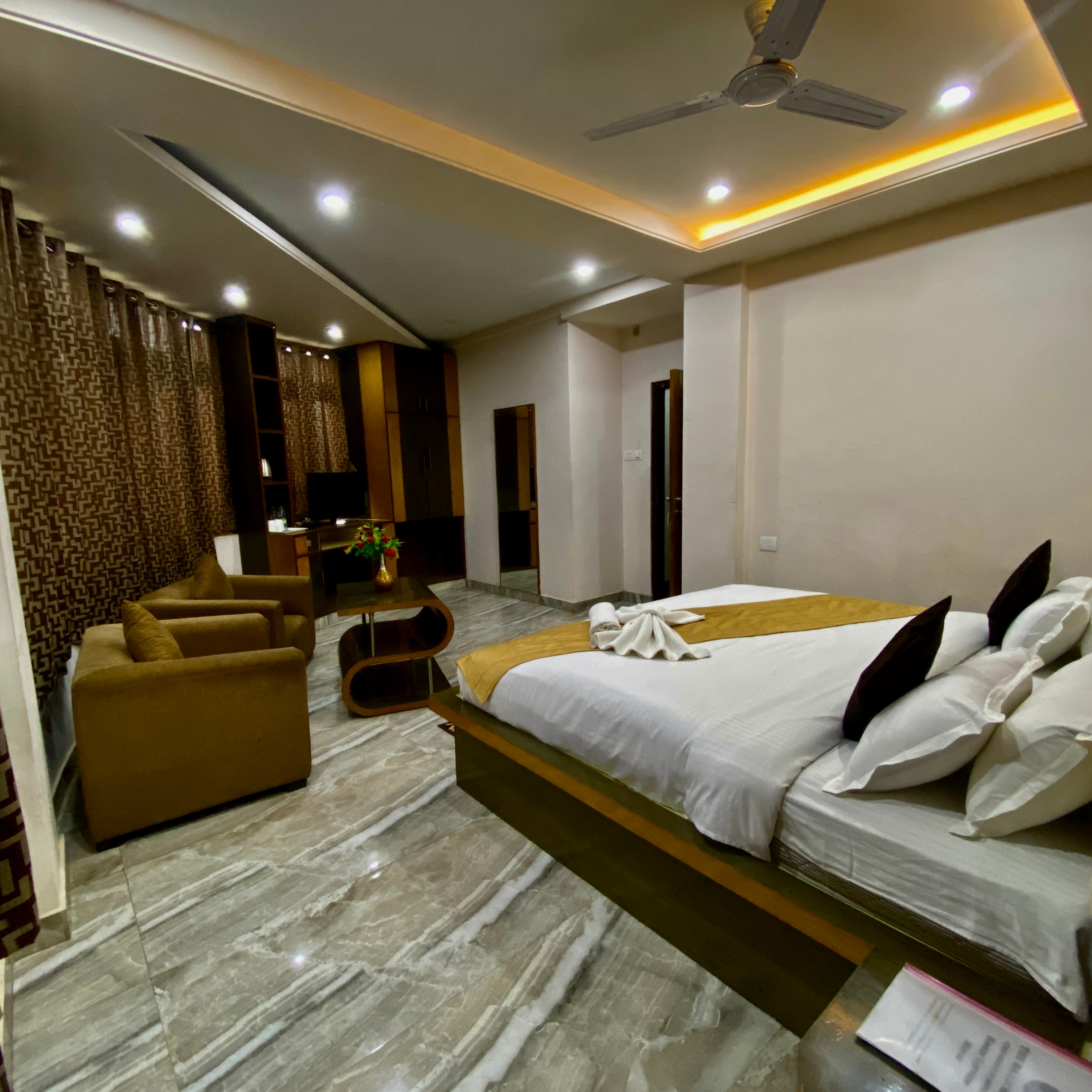 The Saad Hotel,shillong - Tap to explore photos