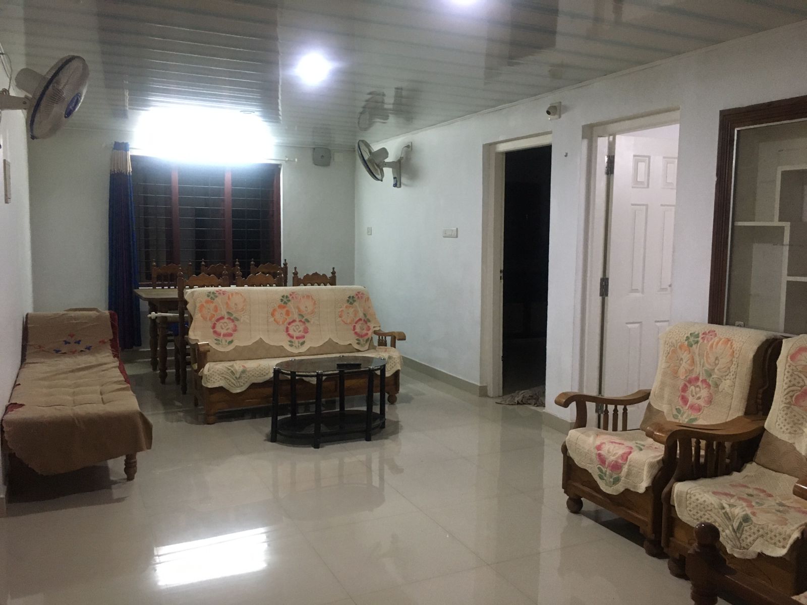 Ponmudi Plantation Home Stays - Tap to explore photos