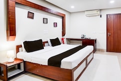 Town house Tuessday Suites Near Mr Bhatura Bala Sector 122, Noida