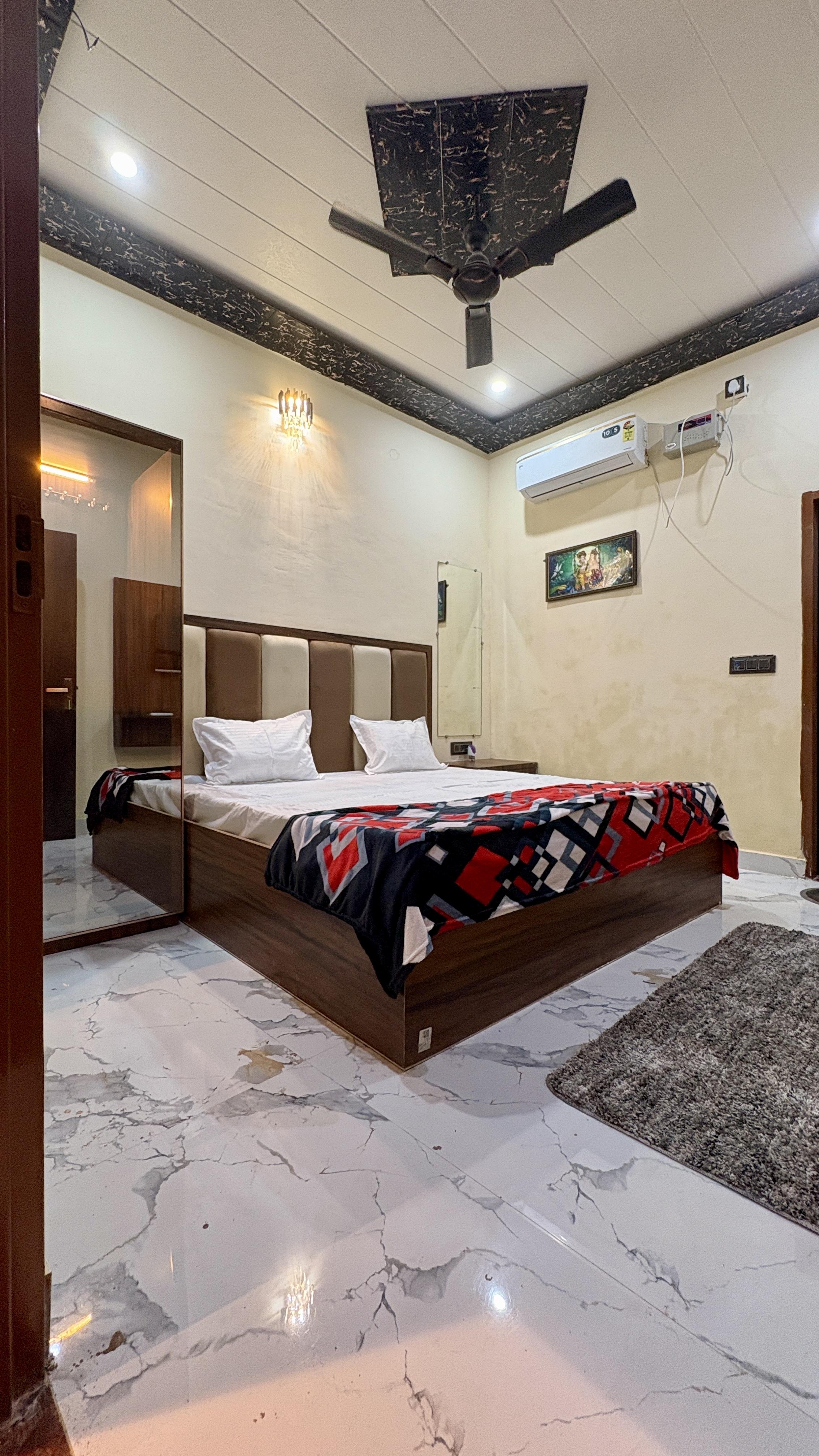 Chauhan Inn - Tap to explore photos