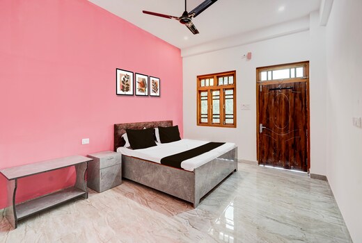 Super Hotel O Kashvi Inn & Cafe