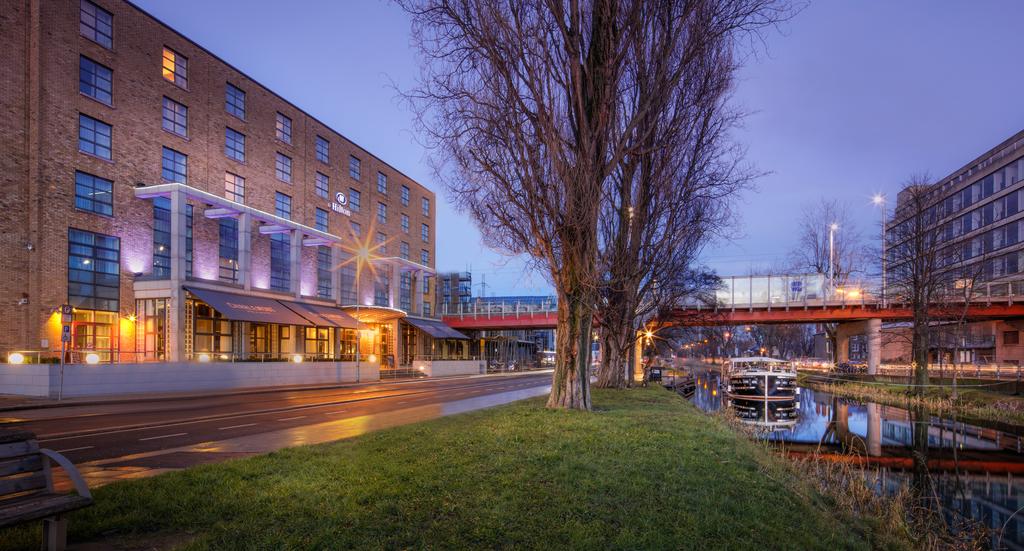 Hilton Dublin - Tap to explore photos