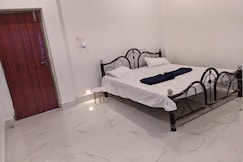 The Outlook Inn, Purulia