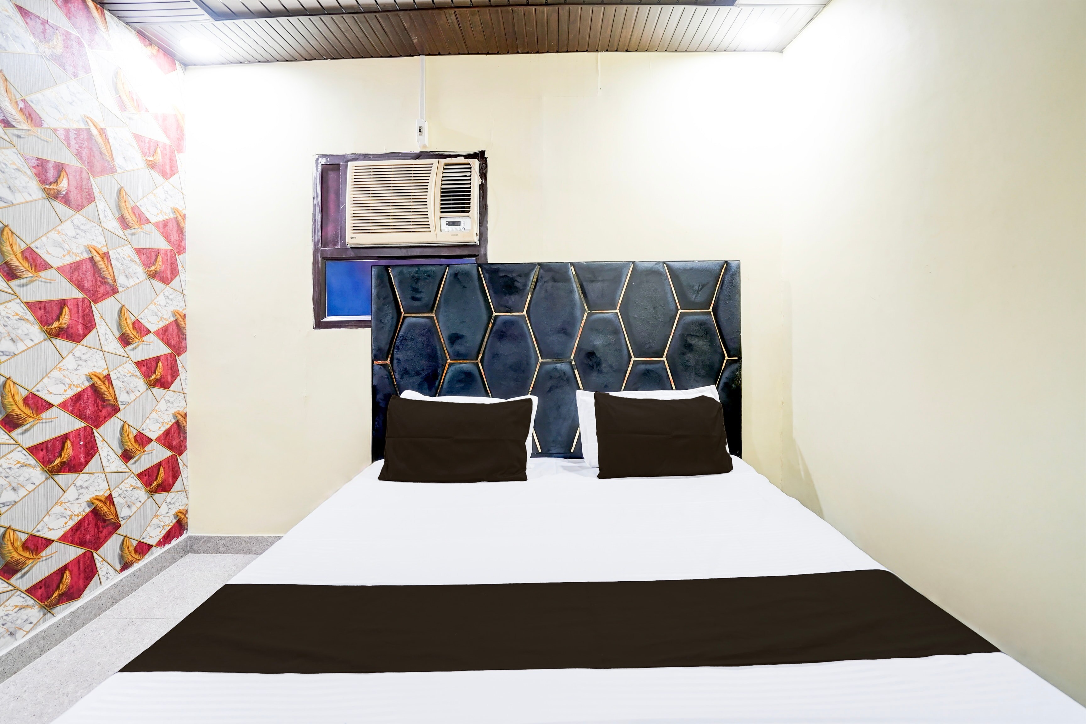 Hotel O Blue Vart Resort - Tap to explore photos