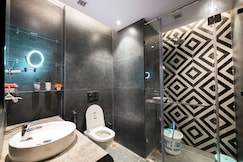 RSL Luxuary Studios, Greater Noida