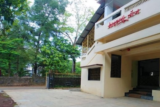 Hotel Matruchhaya