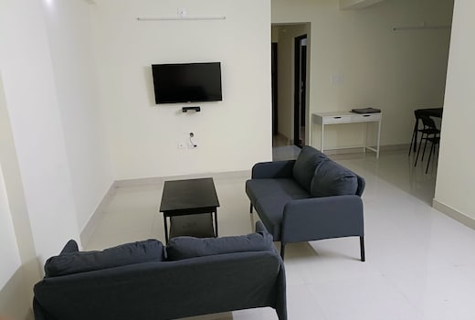 Central 2BHK fully furnished Apartment 304