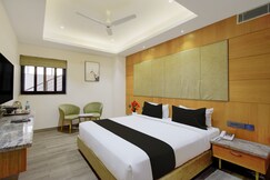 Palette Mahbubabad Railway Station Formerly Hotel RC Platinum, Warangal