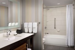Embassy Suites Knoxville West, Loudon