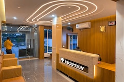 HOTEL VISHRAM & GUEST HOUSE, Vapi