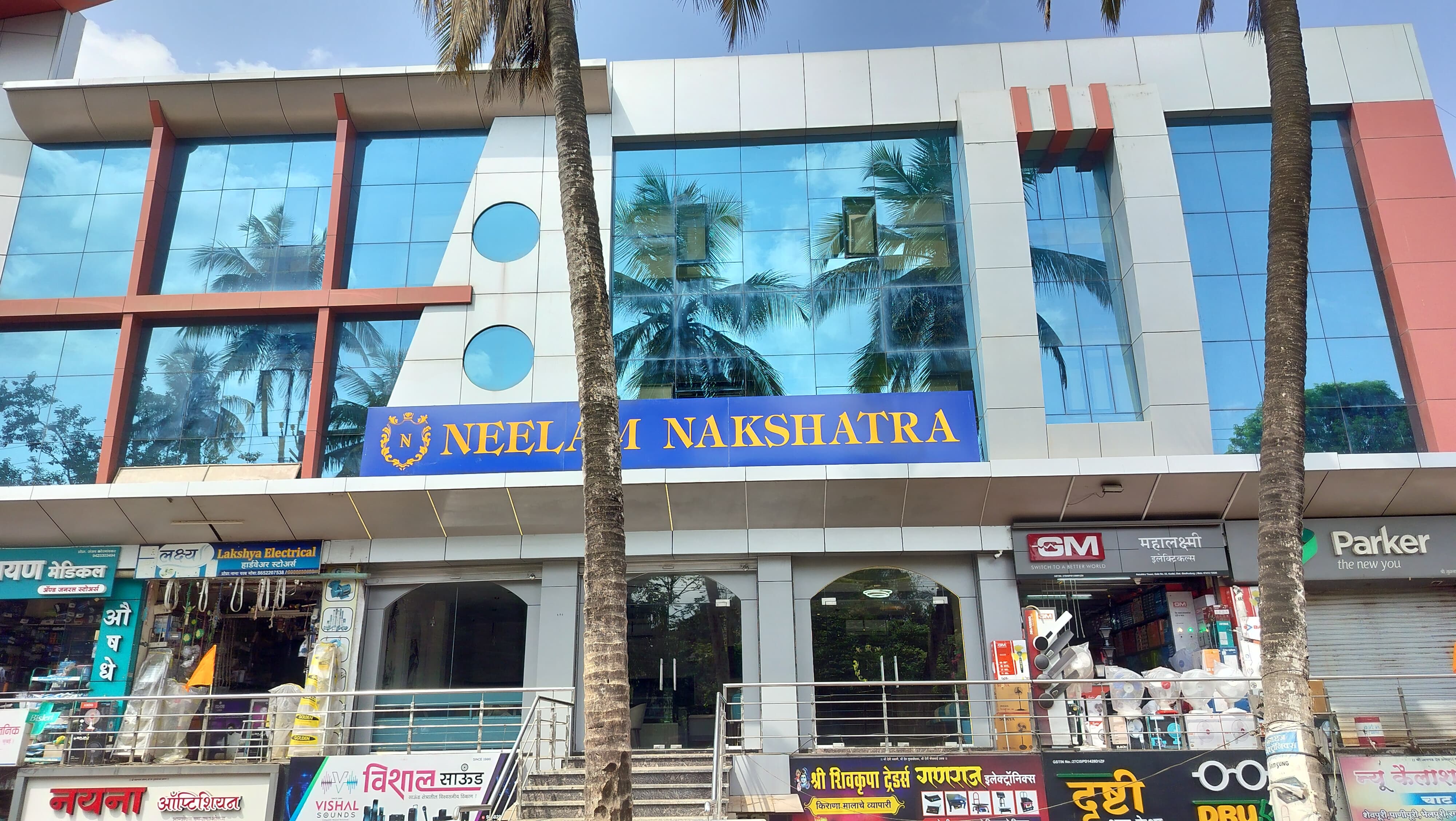 Zip By Spree Hotels Neelam Nakshatra - Tap to explore photos
