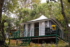 Lux Tent in Majkhali w Heated Pool | Tarumarg (C), Ranikhet
